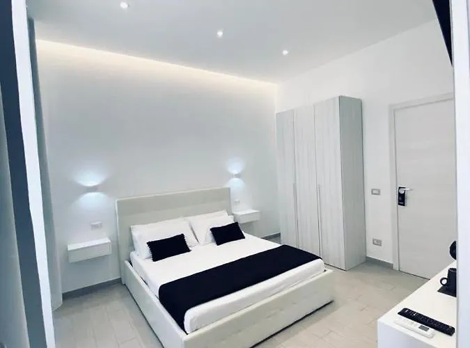 International House 3* Olbia