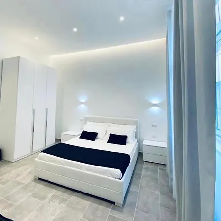 International House 3* Olbia